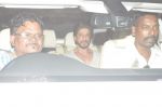 Shahrukh Khan visits Salman khan at salman